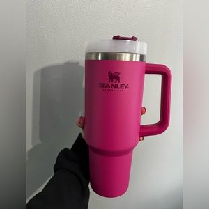 Gently Used Azalea Stanley 40oz